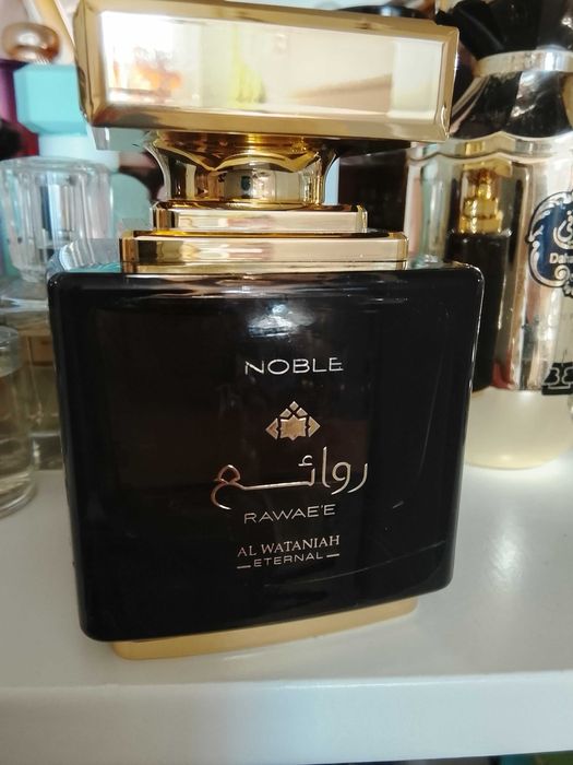 Rawaee Noble Al Wataniah unisex