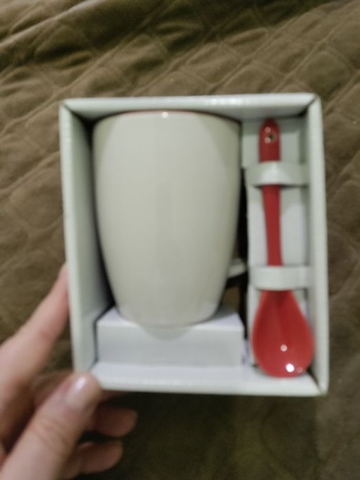 Чашка с ложкой...