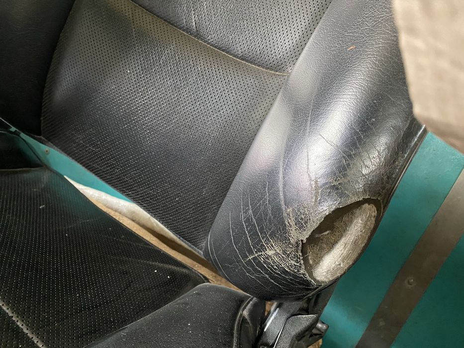 Кожанный салон Мерседес 124 КОМПЛЕКТ