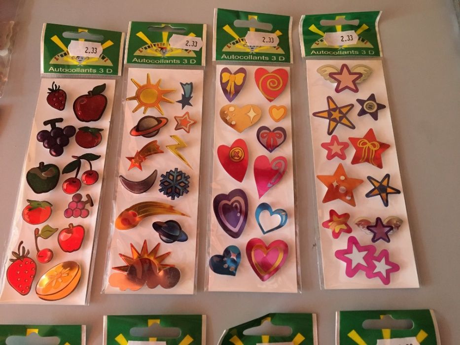 Autocolantes 3D - L'Univers de Piwi