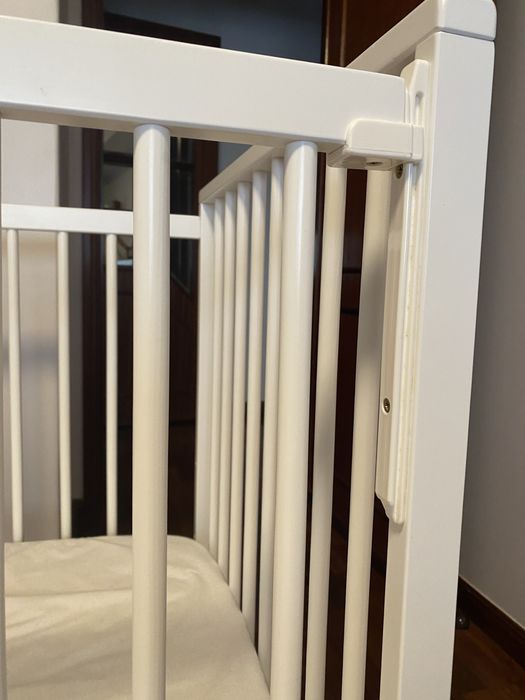 Berço da Zippy com colchão