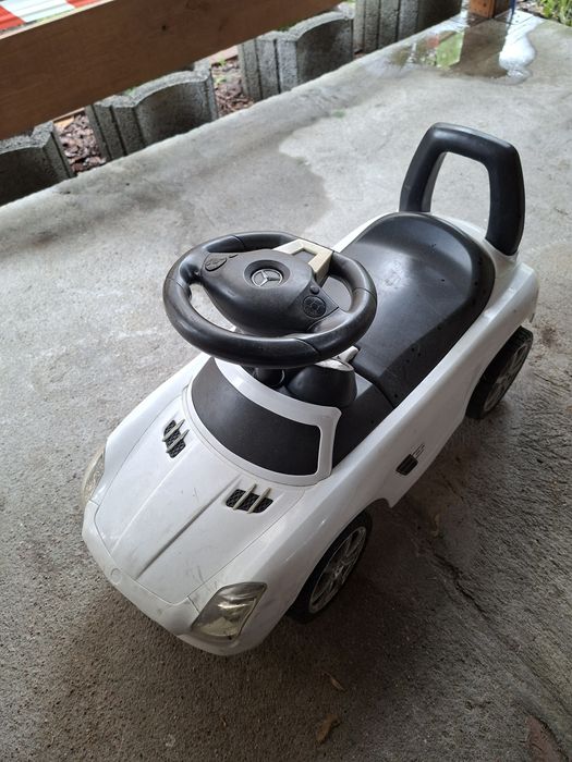 Autko jeździk Mercedes z melodyjka