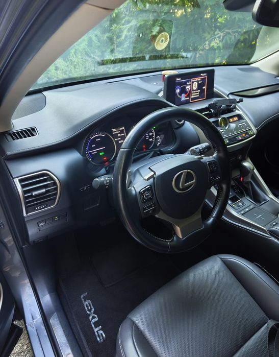 Lexus nx 300h 2018