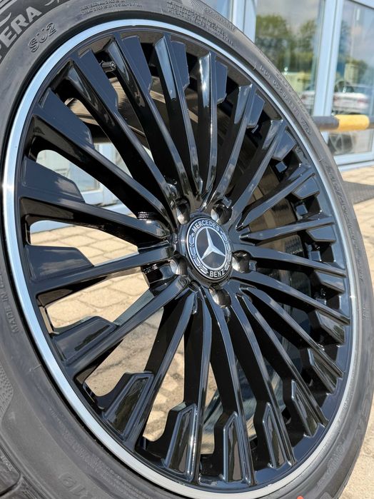 Nowe koła zimowe Mercedes 19 cali klasa E 213 238 CLS 257 CLE 236 czarny połysk wieloramienne