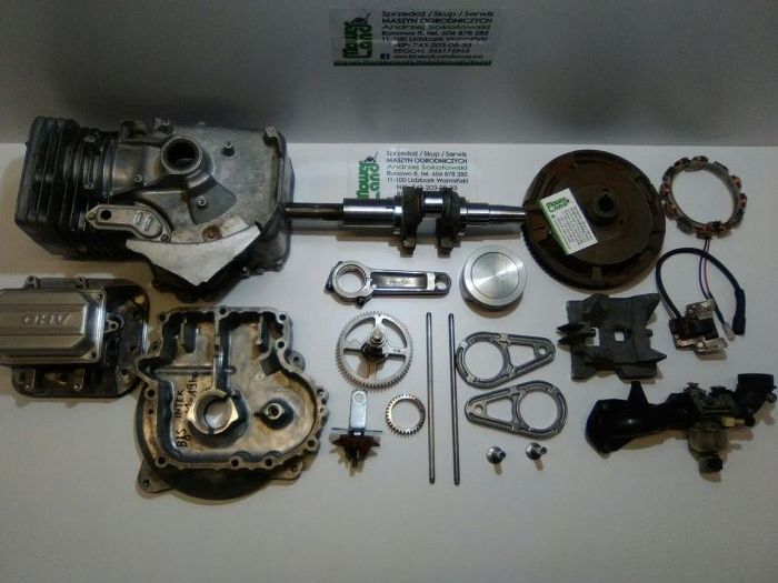 Silnik części BRIGGS&STRATTON Intek nowy typ do kosiarki traktorka