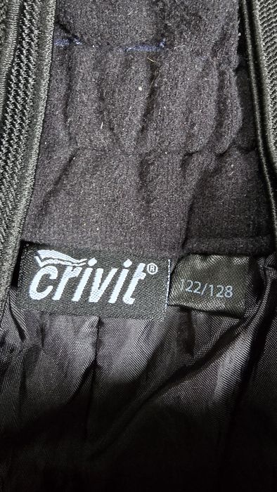 Spodnie zimowe narciarskie dziecięce rozmiar 122 128 z szelkami