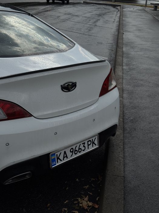 Hyundai genesis coupe 2010
