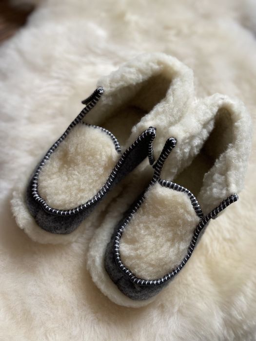 Тапочки із овчини, зимові чуні, зимние теплые чуни на овчине