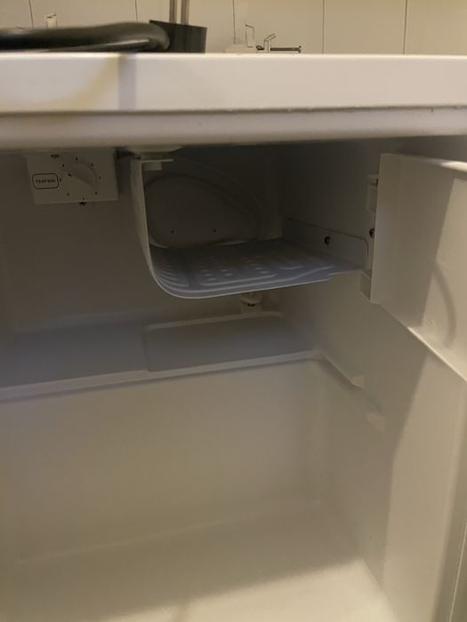 mini bar / frigorifico KUNFT como novo