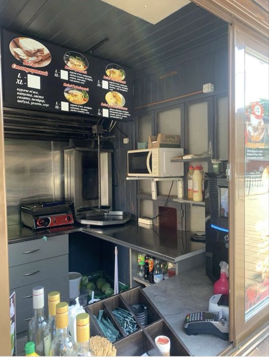 Продаю власний діючий МАФ ( Кебаб). Вул Франка 108, Польське консульс.