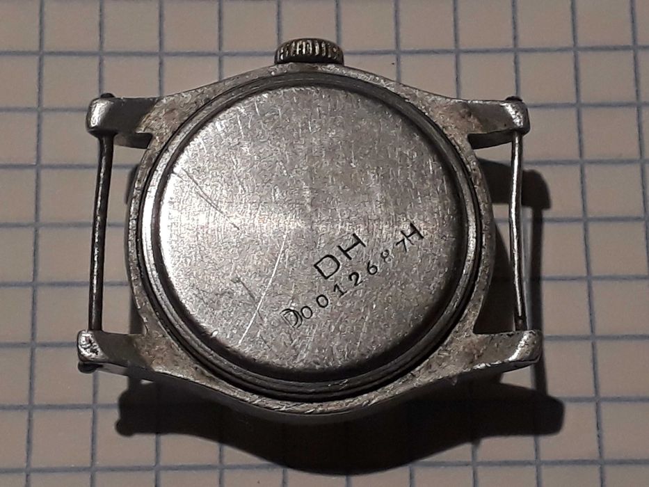 Часы швейцарские Fidus 14 времен 2 мировой войны с маркировкой DH