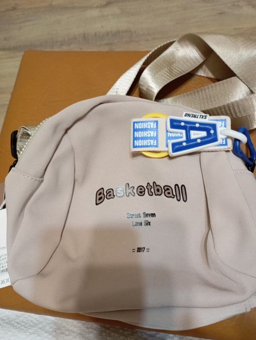 Бананка женская новая