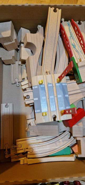 Kolejka drewniana - zestaw z wieloma elementami IKEA