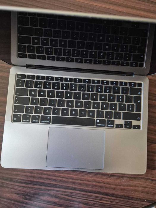 VENDE-SE Computador MacBOOK