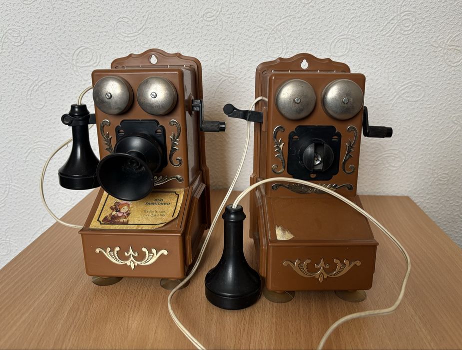 Ретро телефони Old Fashioned (Югославія, 1981)