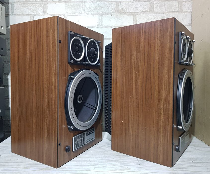 100ВтАктивна полична акустика/полочная Grundig Active Box 30