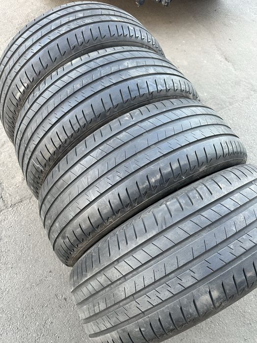 Шини 245 50 19 105W Bridgestone Alenza 001 комплект