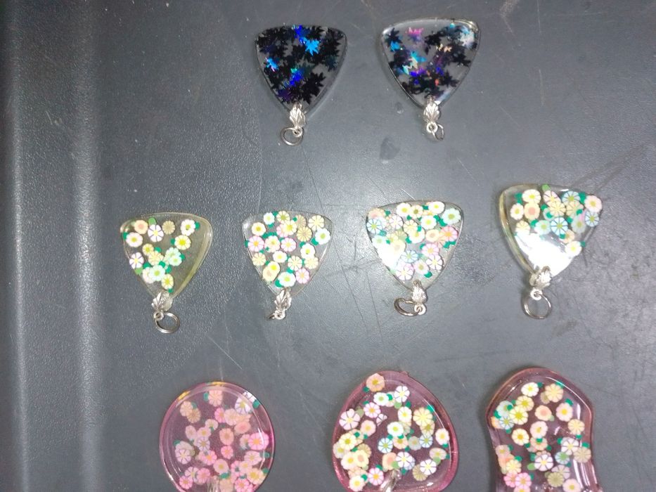 Porta chaves/pendente em resina