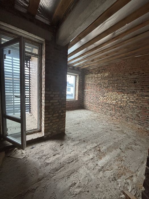 Продаж котеджу р-н Щасливе