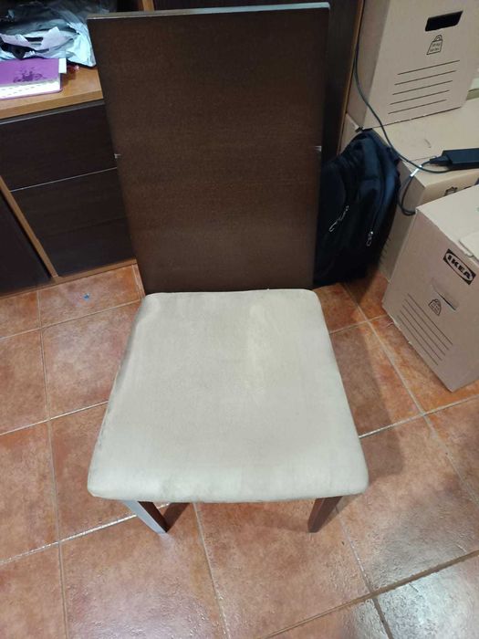 Mesa de jantar extensível Lourini 160/239cmx90cm e as 4 cadeiras