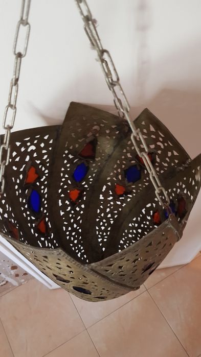 Lindíssimo candeeiro de estilo