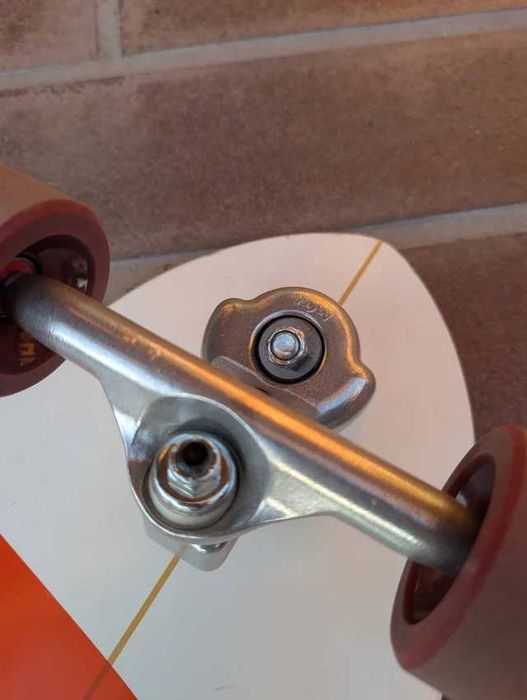 Surfskate YOW Triton