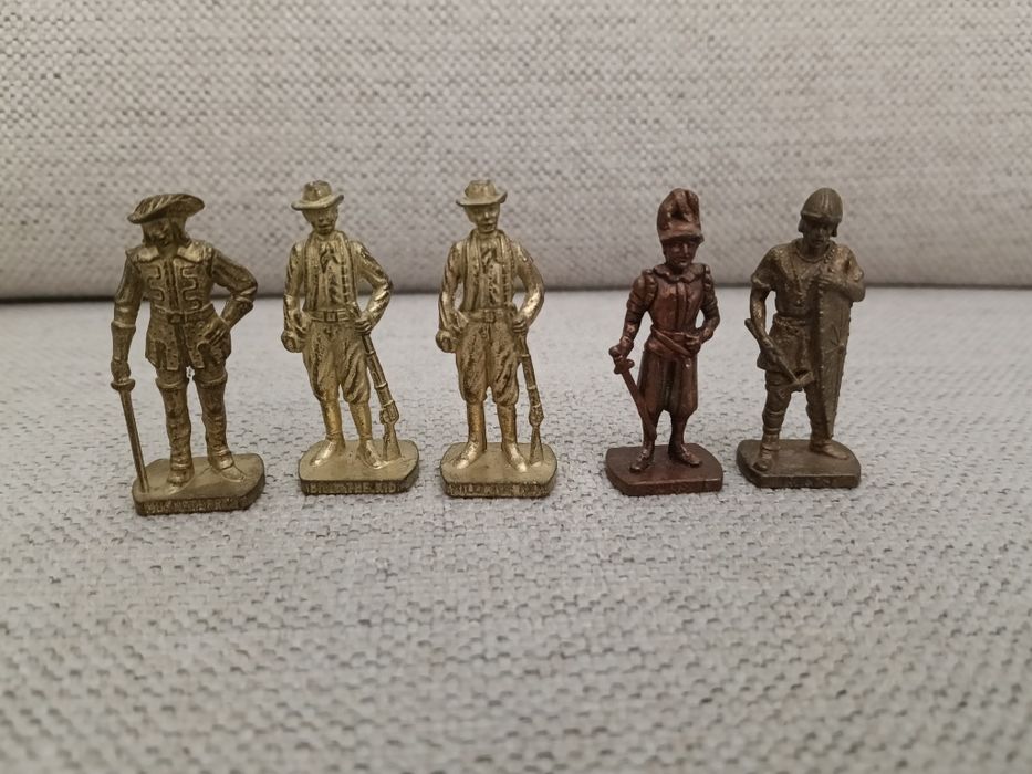 Conjunto de 5 antigos brindes Kinder