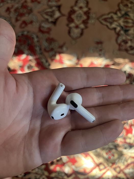 Airpods 4 оригинал