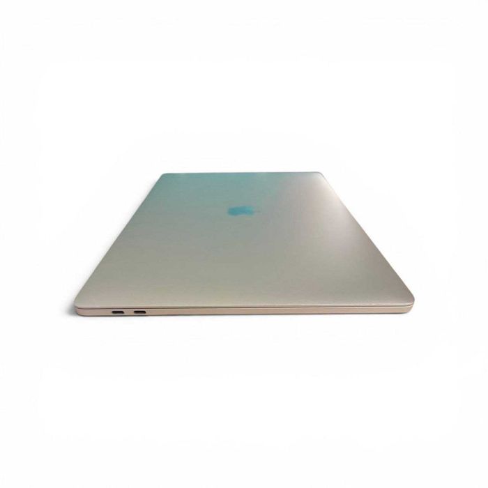 Ноутбук Apple MacBook Pro 15 2016 (i7-6700HQ | 16Gb | 256Gb SSD| AMD Radeon Pro 450)