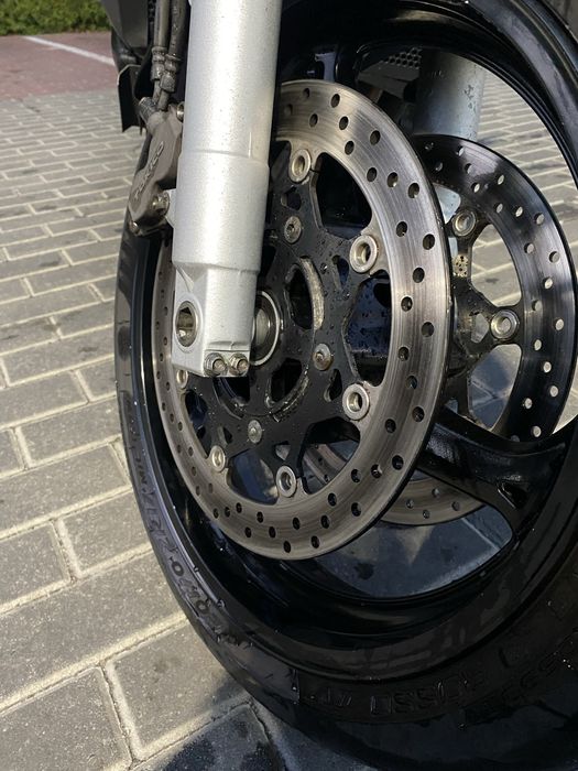 Suzuki gsr 400 2006 рік