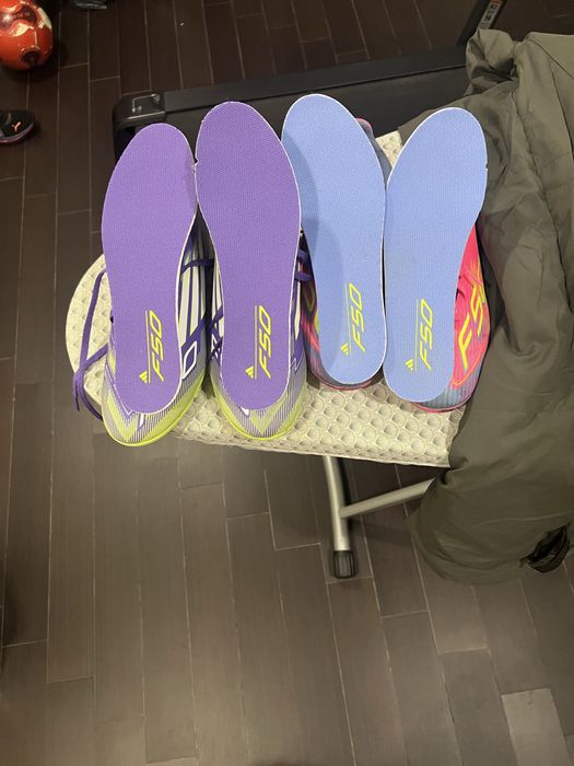 Vendo chuteiras os dois pares por 50€