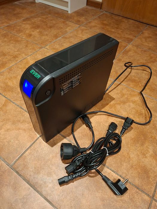 UPS Ever Eco 800 500W LCD