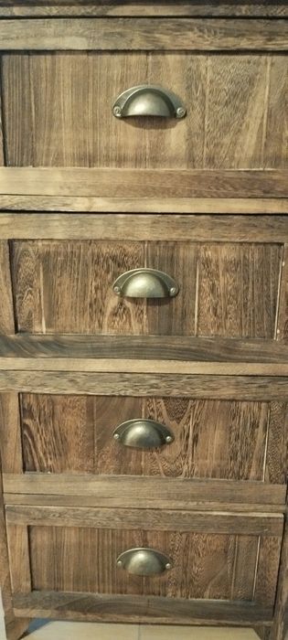 Sprzedam stara szafke