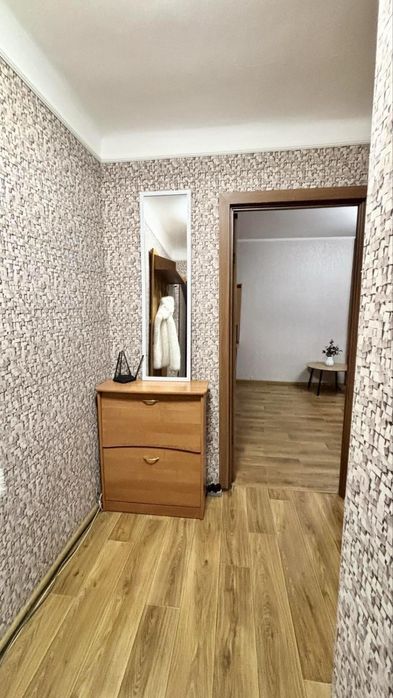 Подобово. Центр. Вул. Киівська