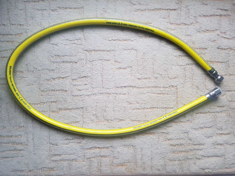 Wąż przewód do kuchenki gazowej  DN12 . 1/2 cala . NOWY .