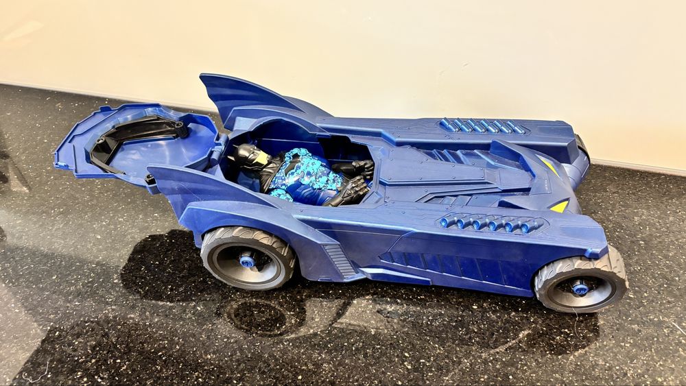 Batman auto 38 cm i figurka duże jak nowe