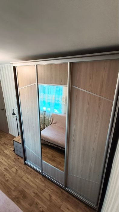 двокімнатна квартира в центрі з меблями
