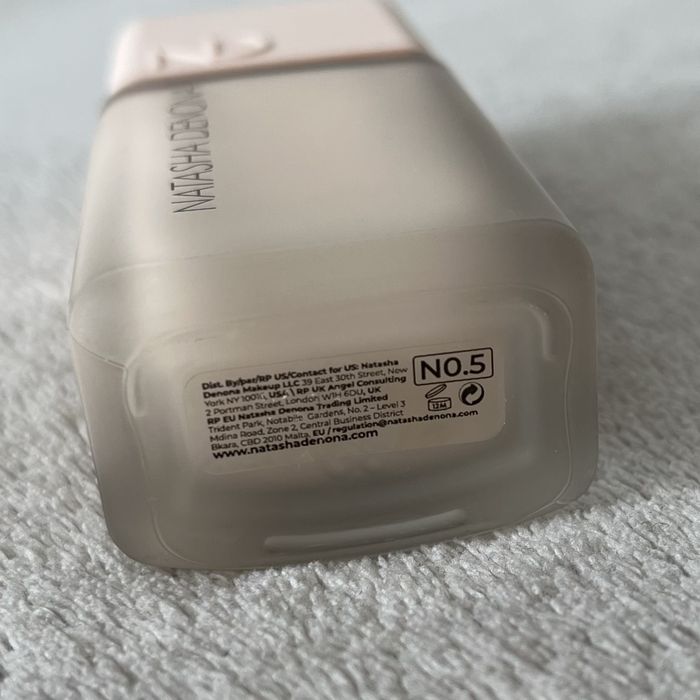 Natasha Denona podkład Hy-Glam Foundation N0.5
