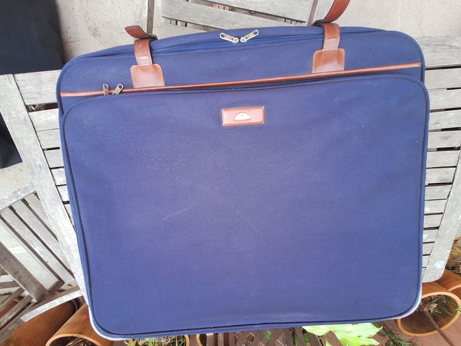 Mala flexível marca Samsonite