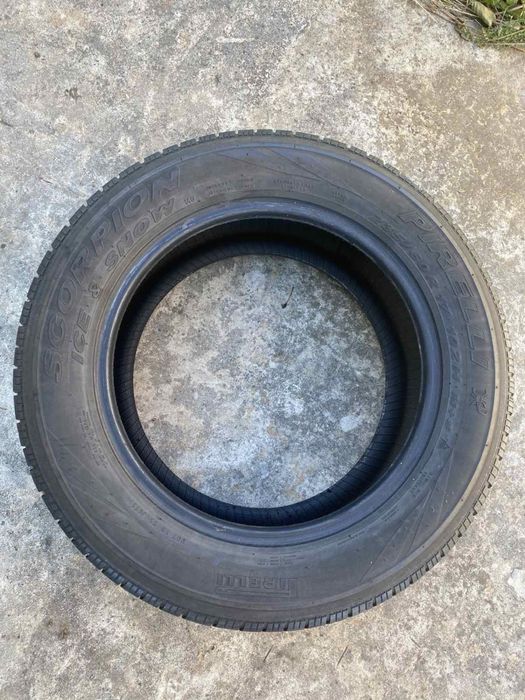 Гума Pirelli Scorpion Ice&Snow, 235/60, R17, ідеал, 4 шт