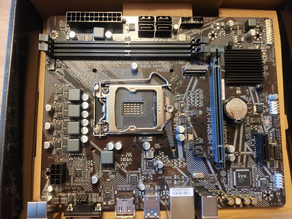 gigabyte h510m h v2 lga1200 uszkodzona wygięte piny box