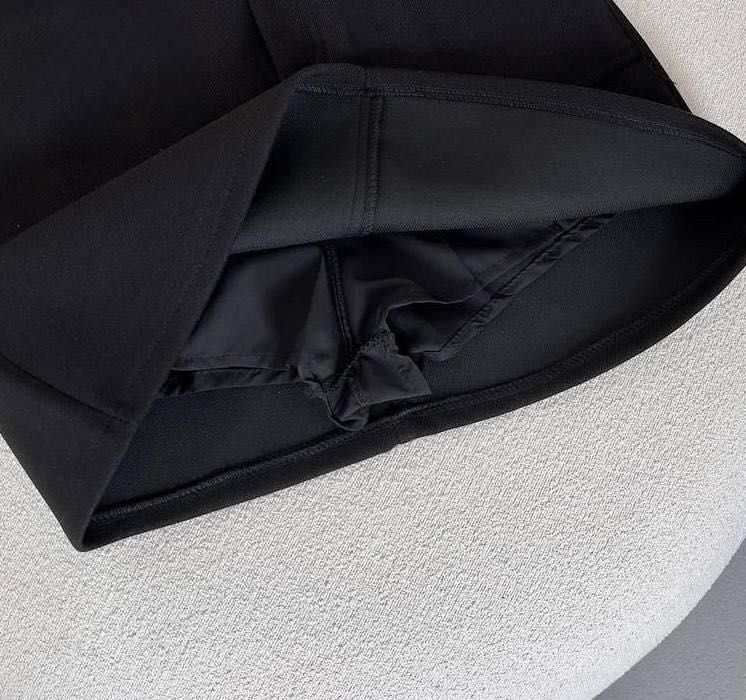 міні-спідниця шорти з теплого кашеміру на підкладці