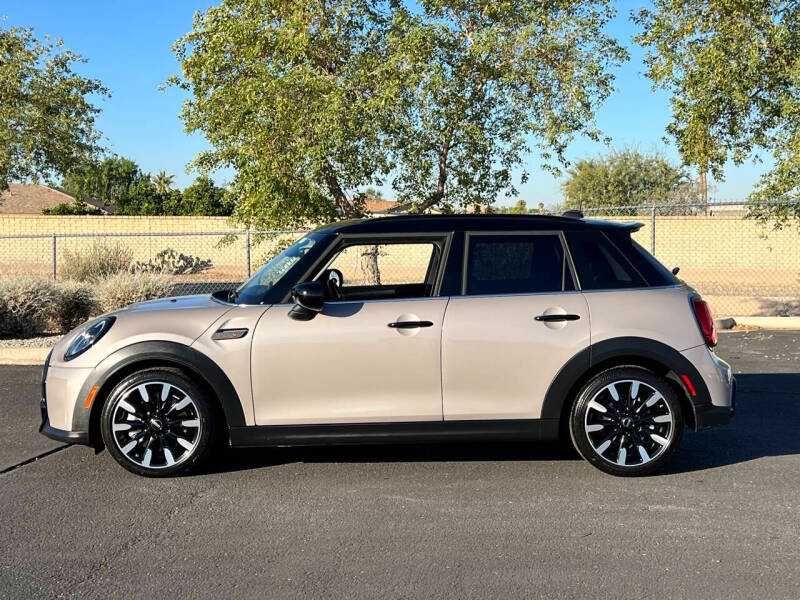 2022 MINI Hardtop 4 Door