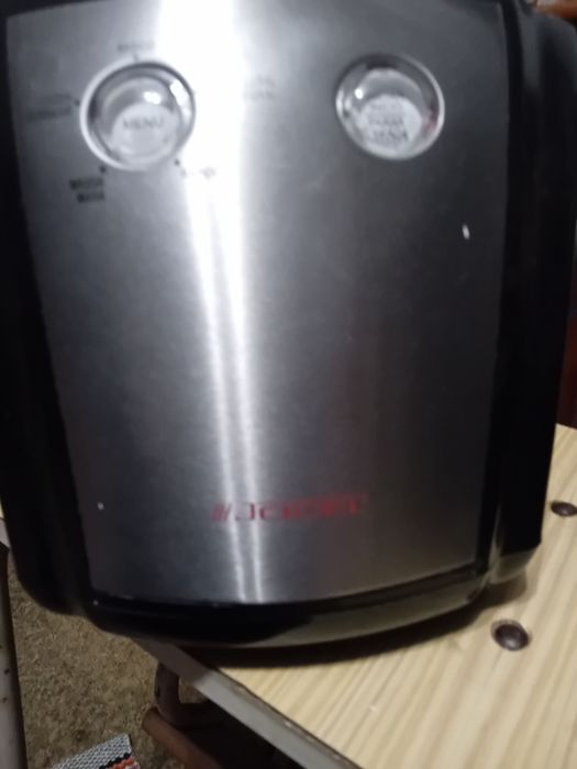 Maquina do Pão Jocel