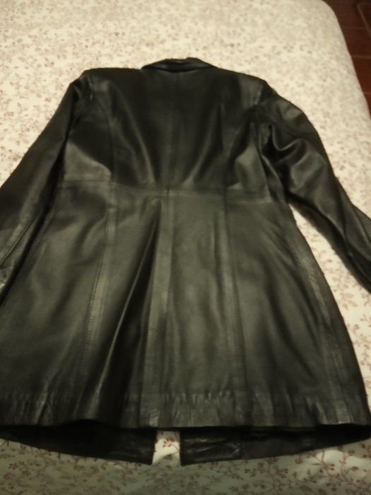 vendo casaco de senhora em pele genuina