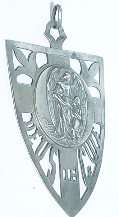 Lindo grande antigo pendente Anjo da Guarda em prata portuguesa