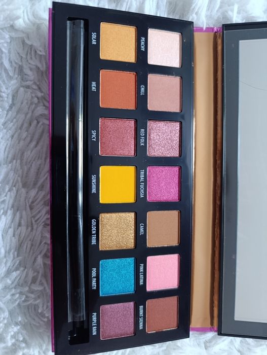 Douglas paleta cieni Summer Vibes nowa