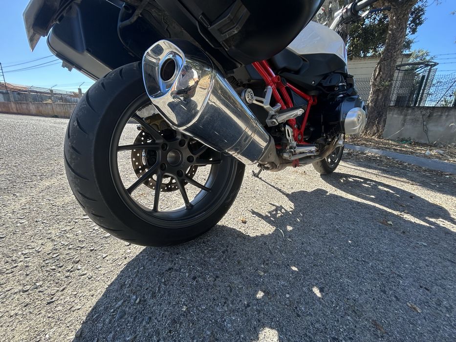BMW R1200R impecável