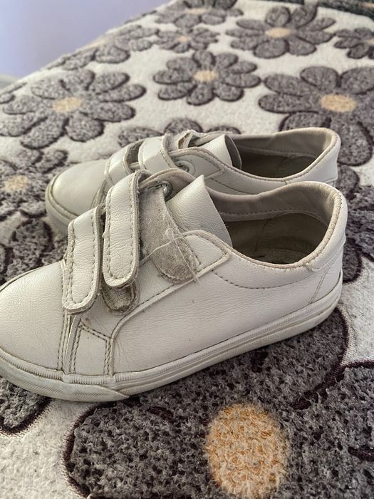 Кросівки 27 розмір