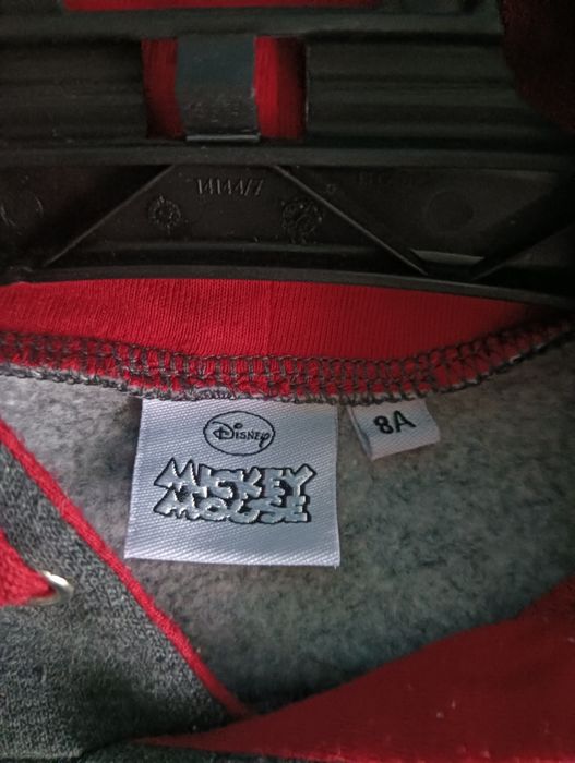 Sweat com capuz 8Anos